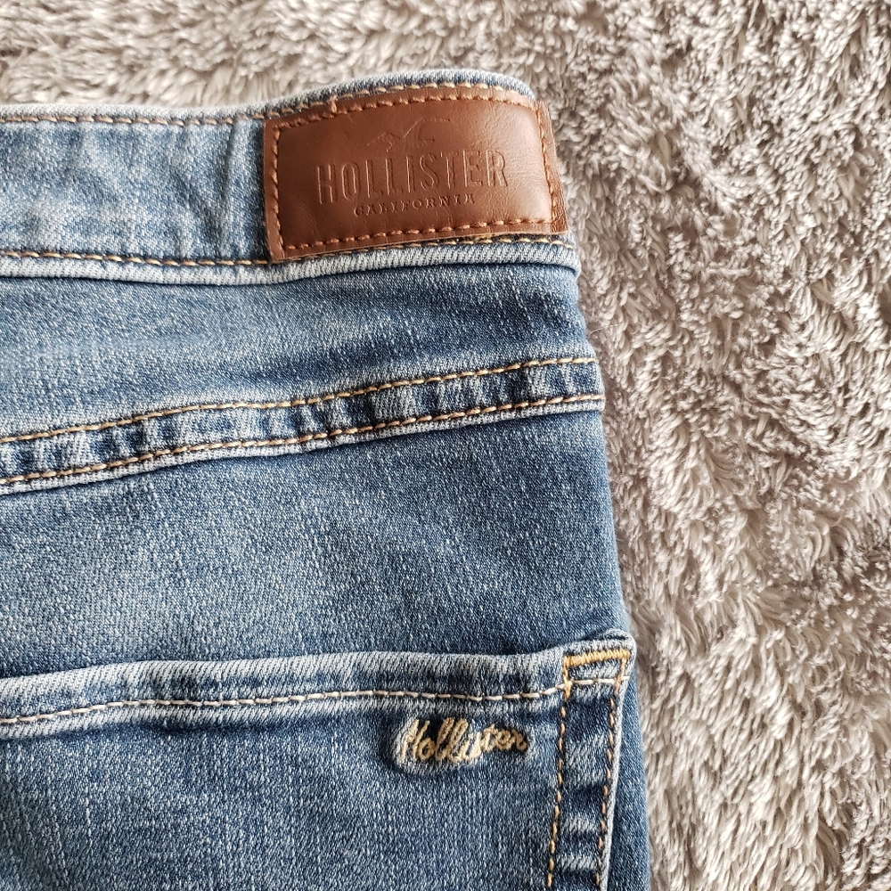 HOLLISTER HIGH RISE JEANS - Picture 5 of 7